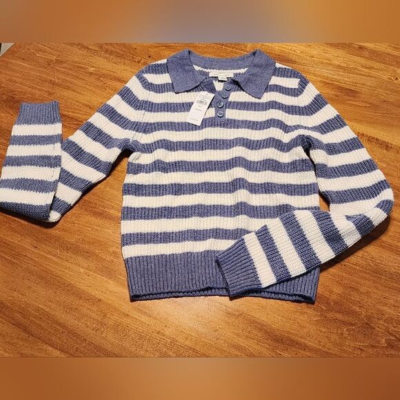 NWT American Eagle Sweater Size Small - Picture 2 of 6